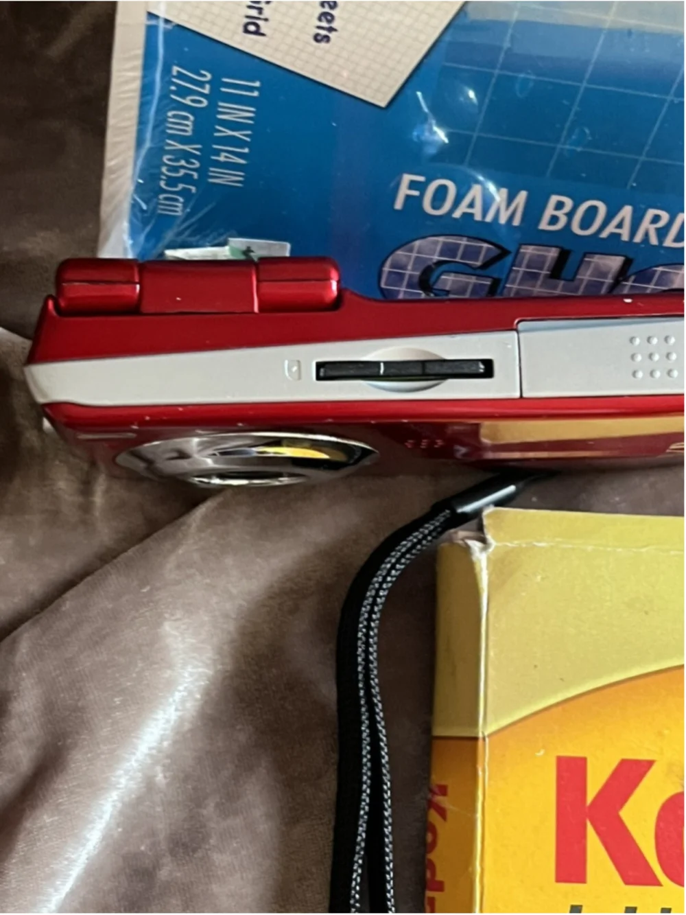 SVP DIGITAL VIDEO CAMERA - HD /red with printer paper /VIDEO/VOICE RECORDER&MORE